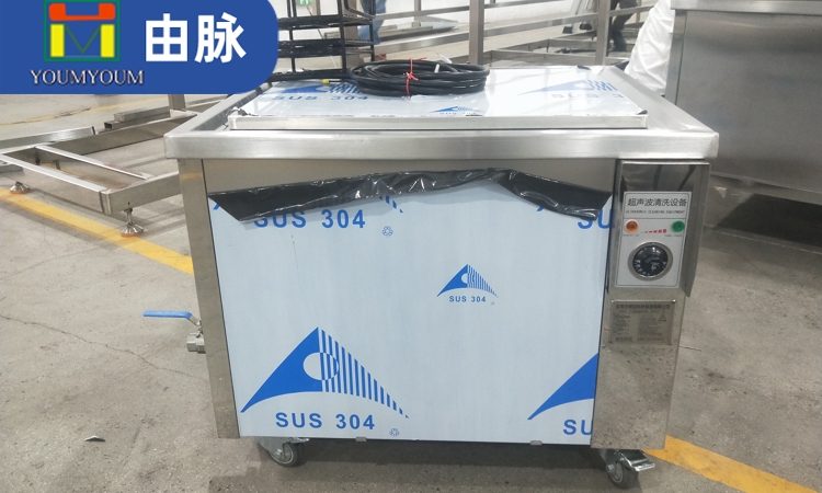 超聲波清洗機在醫(yī)療設(shè)備行業(yè)中有什么用及清洗效果怎么樣.jpg