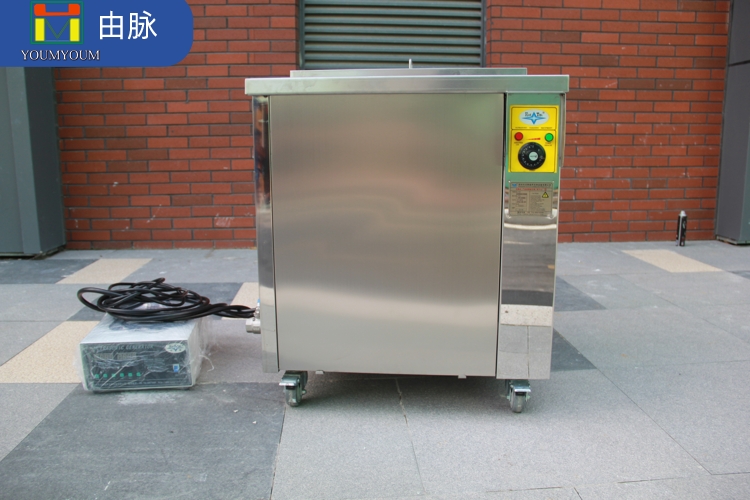 如何保养维护实验室超声波清洗机？.jpg
