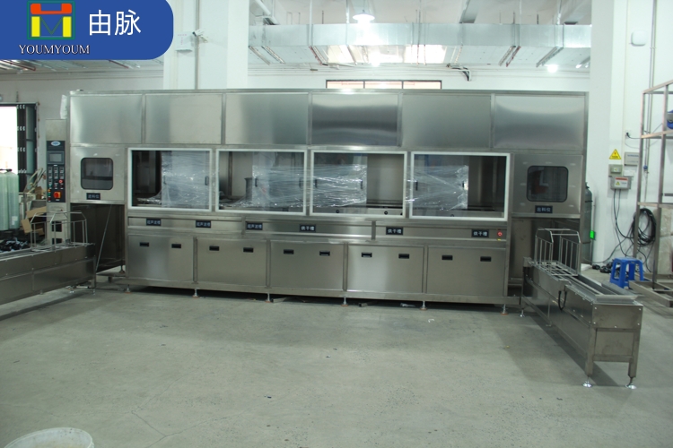 汽车变速器可以用碳氢真空超声波清洗吗？有哪些优点.jpg