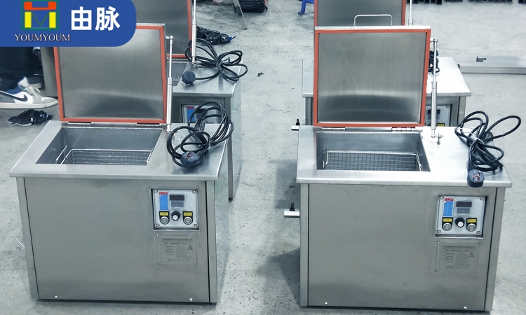 超声波清洗器对哪些类型的污渍特别有效？.jpg